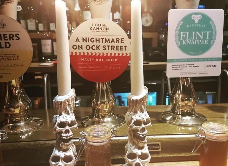 مبيت وإفطار The King & Queen