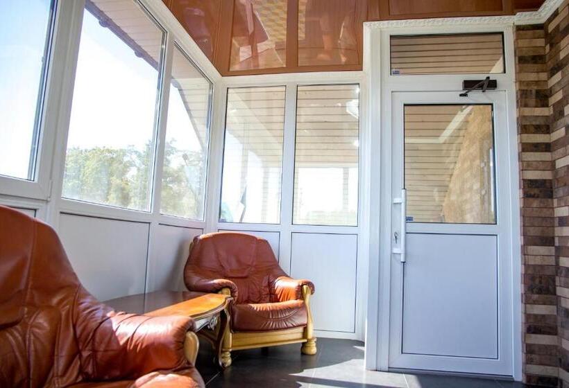 هتل готель гайсин ресторан