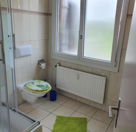 בית מלון כפרי Landgasthof Biberenbad