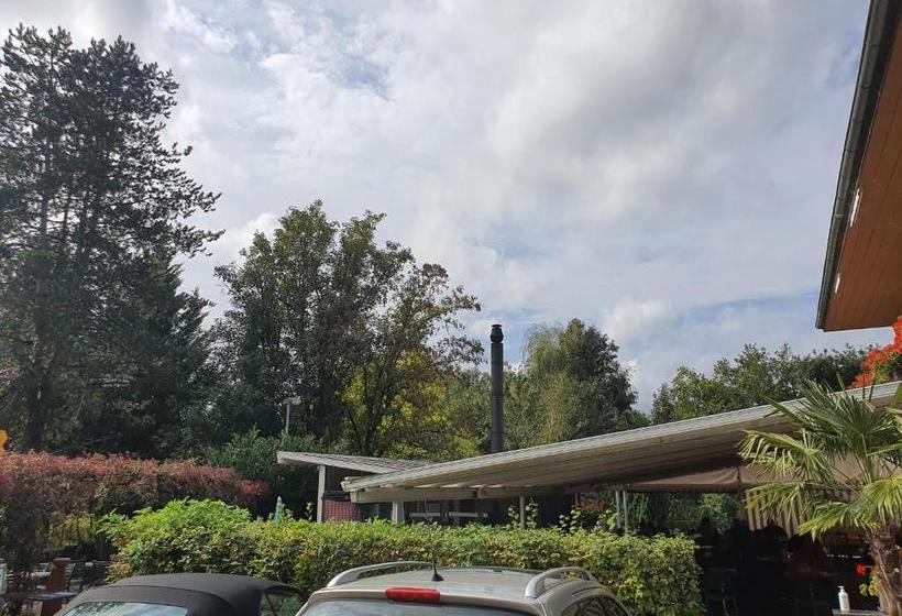 בית מלון כפרי Landgasthof Biberenbad