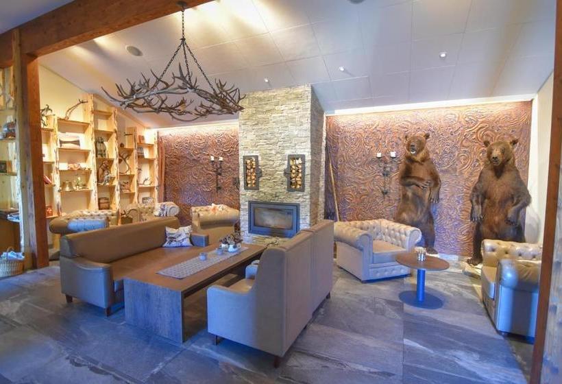 Big River Camp Hotel & Spa