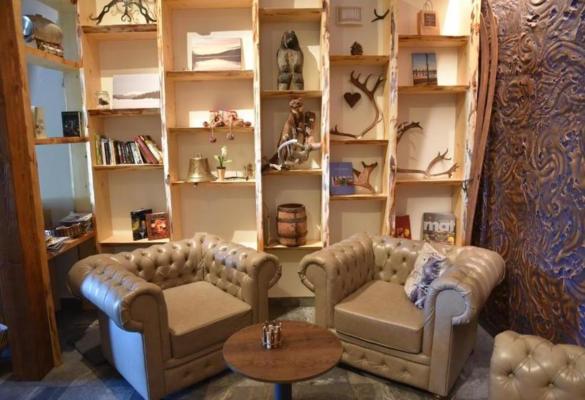 Big River Camp Hotel & Spa