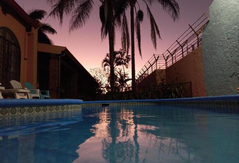 فندق Casona Del Valle