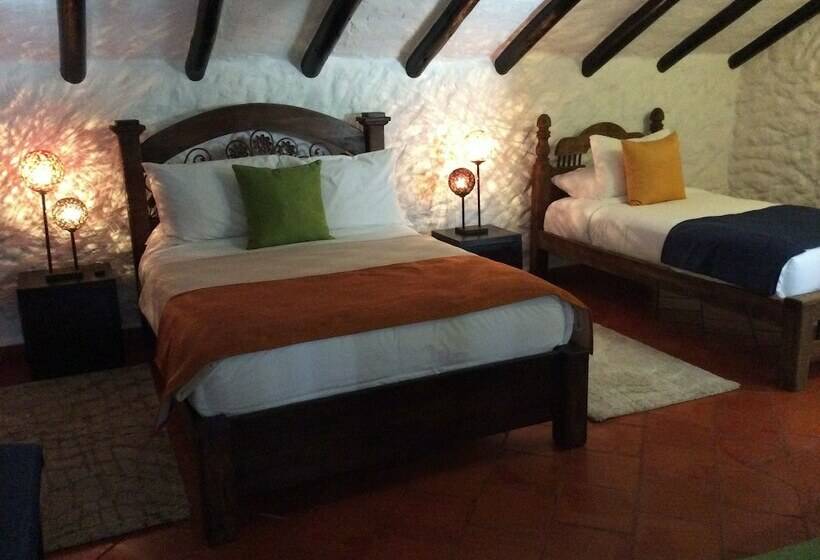 فندق Casona Quesada