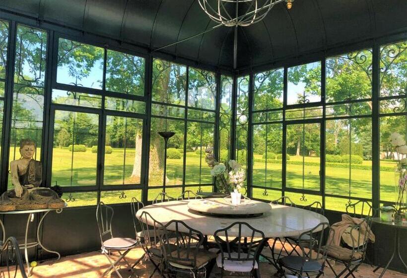 Отель Chateau Du Boulay Morin