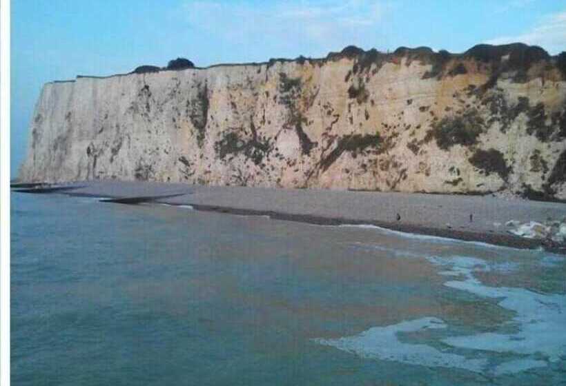 فندق Contact Hôtel Le Temps Perdu