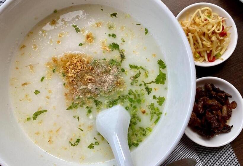 酒店 Greenhills Resort Si Racha