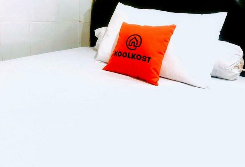 호텔 Koolkost At Kupang Jaya   Minimum Stay 30 Nights