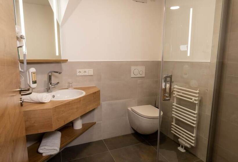 Отель Landgasthaus Standenhof