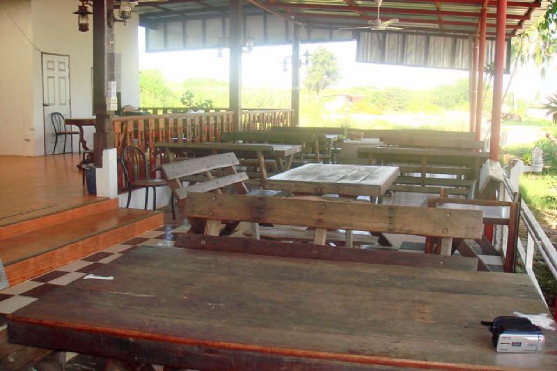 فندق Oyo 1063 Kingfha Resort