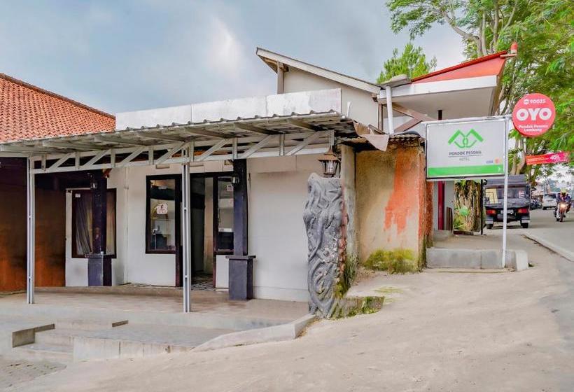 Отель Oyo 90025 Pondok Pesona Lembang