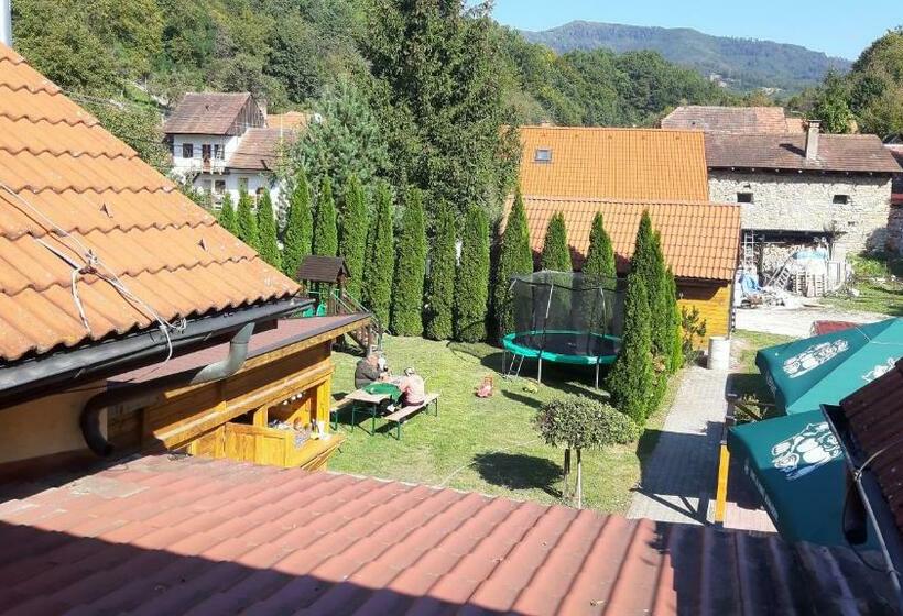 فندق Penzión Pri Studničke Omastiná