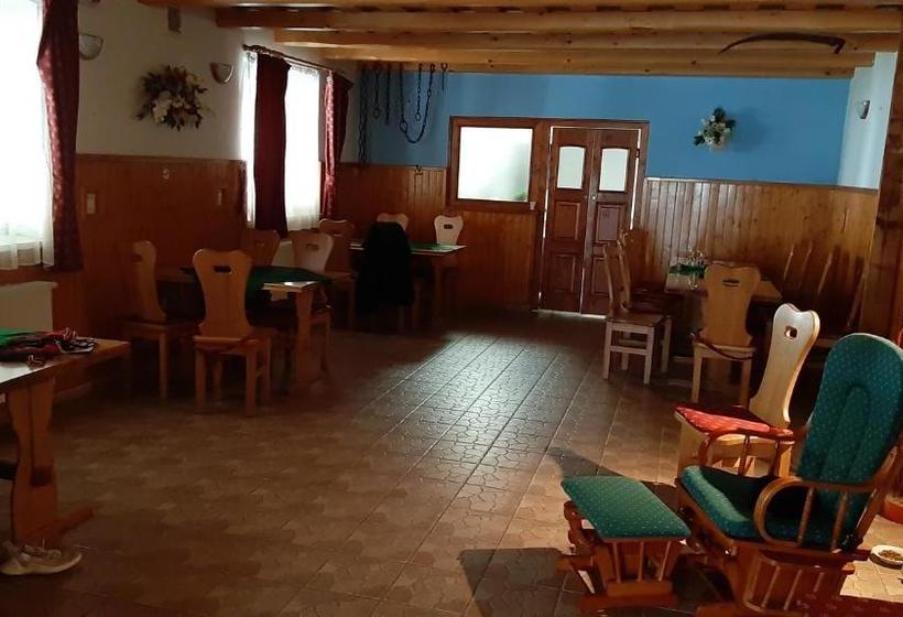 فندق Penzión Pri Studničke Omastiná