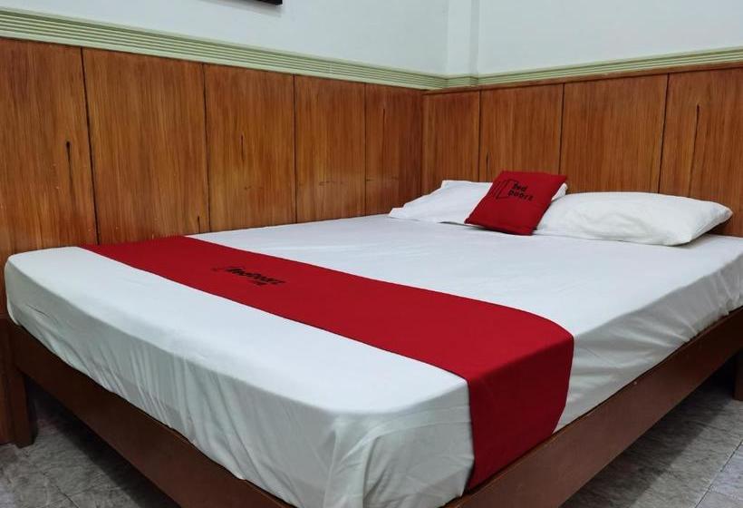 هتل Reddoorz Near Colgante Bridge Naga City