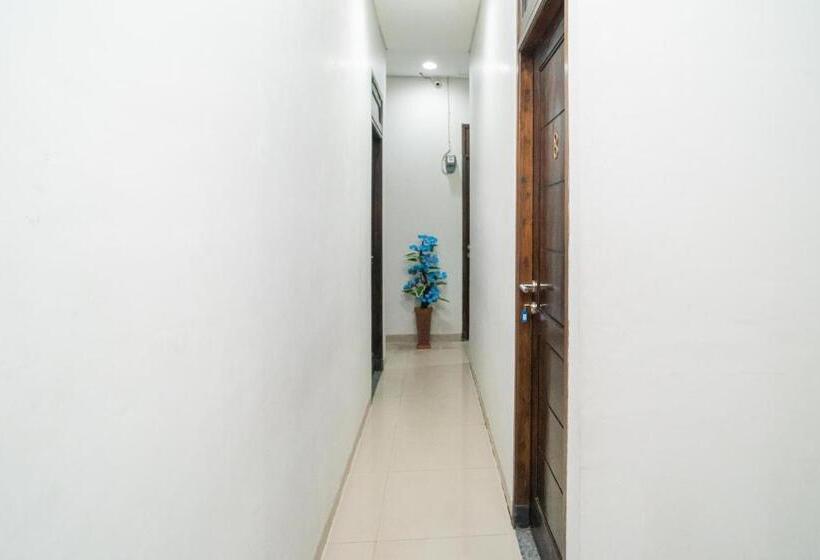 酒店 Reddoorz Plus At Merr Rungkut Jl Gunung Anyar