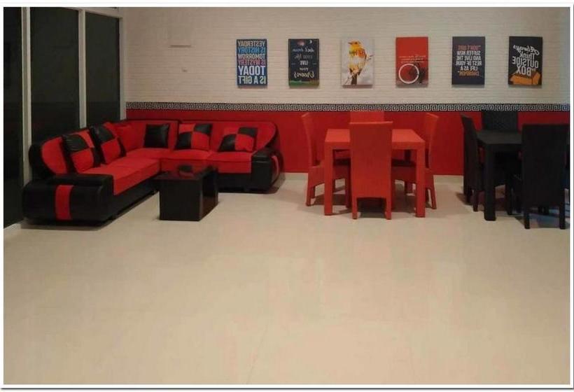 Отель Reddoorz @ Sindangbarang Bogor