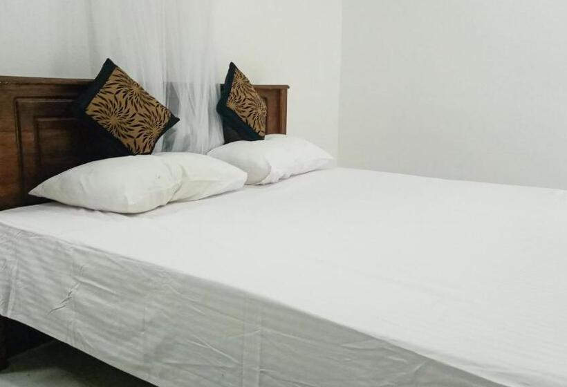 בית מלון כפרי Sigiri Suncap Cottage