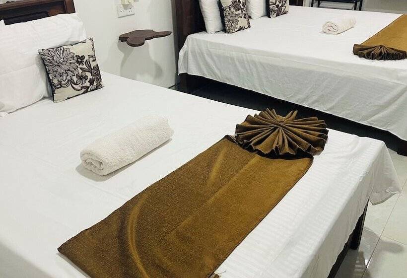 בית מלון כפרי Sigiri Suncap Cottage