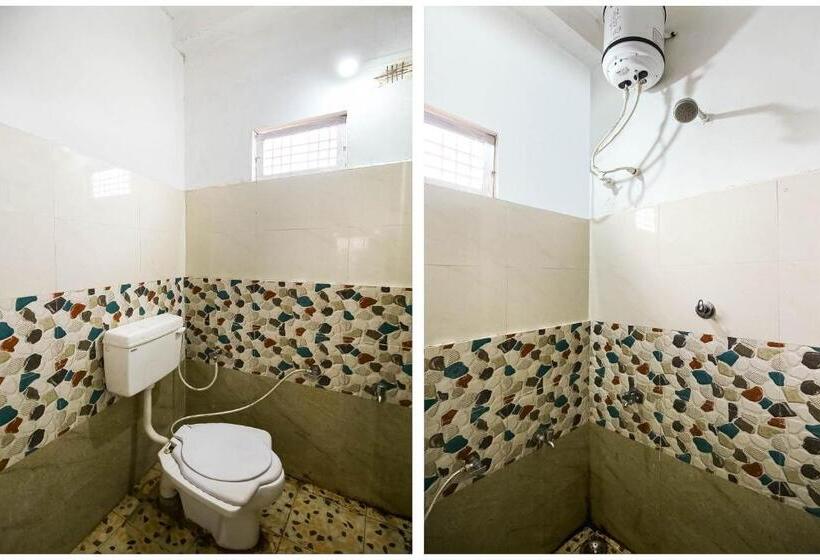 ホテル Spot On Krishna Market And Lodge