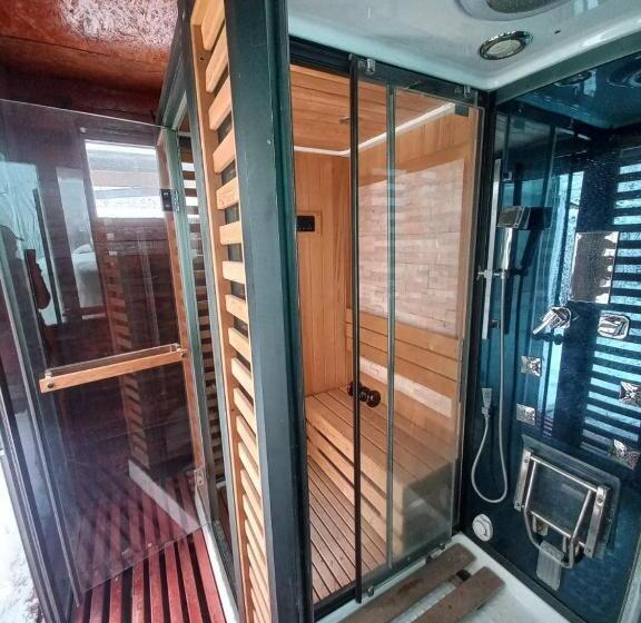 בית מלון כפרי Sultan Kyzyl Kia