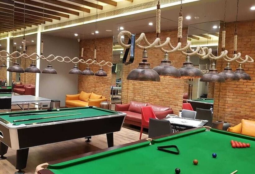 ホテル The Fern Royal Farm Resort Anjar