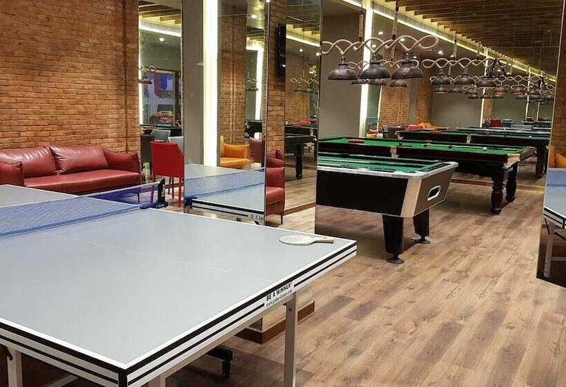 ホテル The Fern Royal Farm Resort Anjar