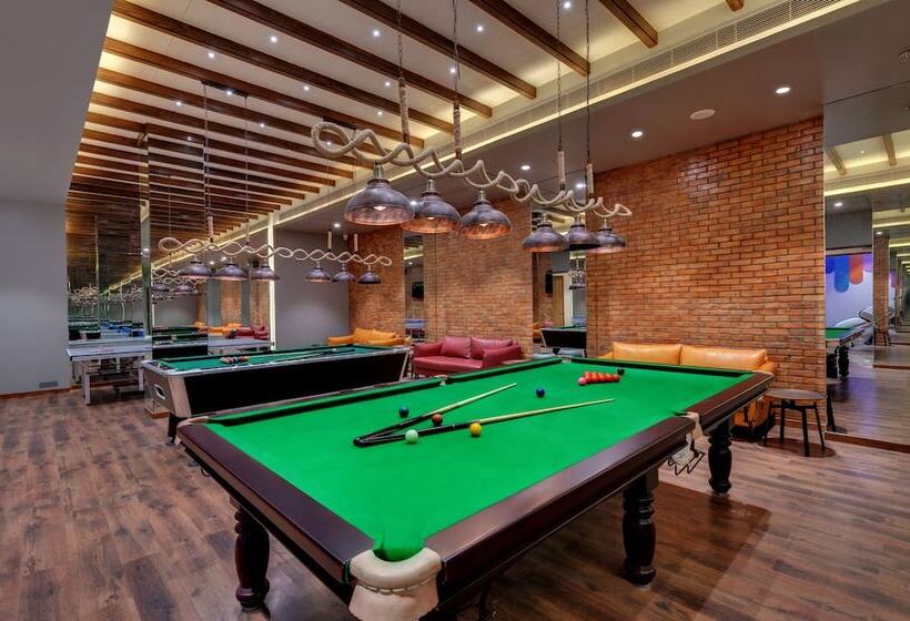 ホテル The Fern Royal Farm Resort Anjar