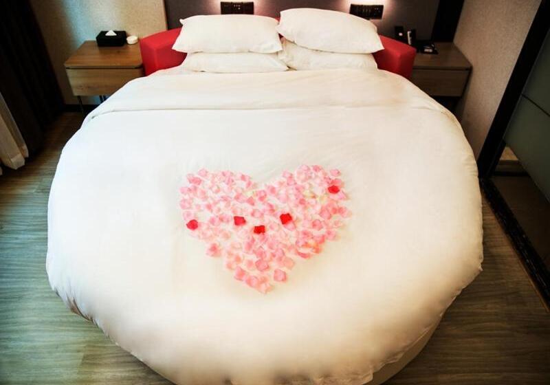 בית מלון כפרי Up And In Guizhou Qian Southwest Xingyi City Mengle City