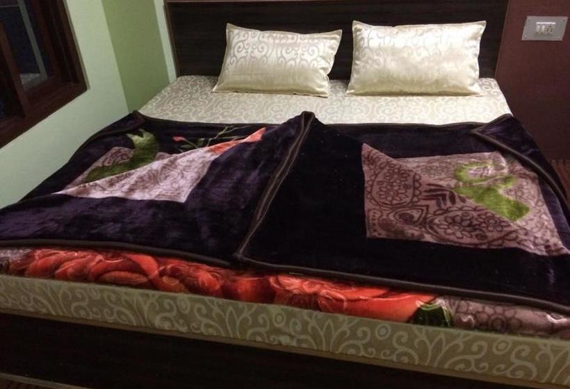 ホテル White Stone