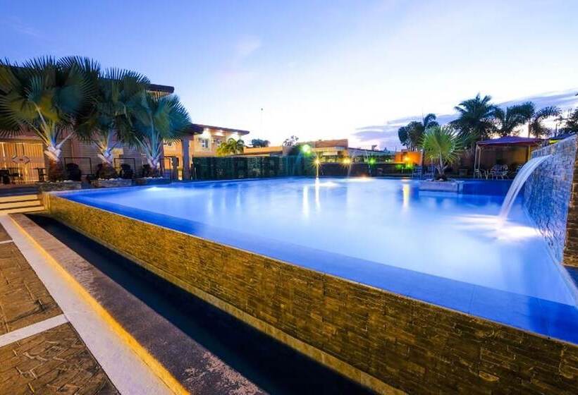 Japi Traveller S Hotel & Restaurant   Main