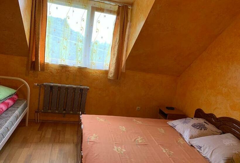 Pension садыба над рикою