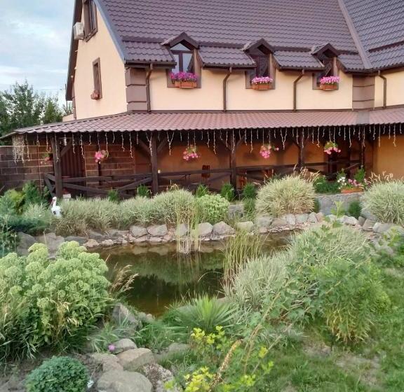 Пансион шинок