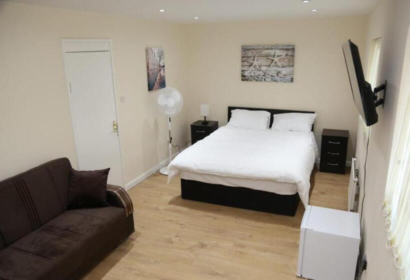 펜션 A A Guest Rooms Thamesmead