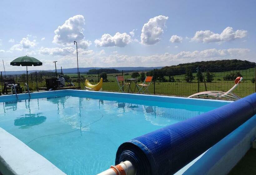 بنسيون Domaine Des Arts