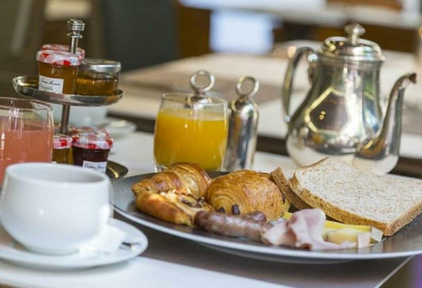 بنسيون Domaine Des Arts