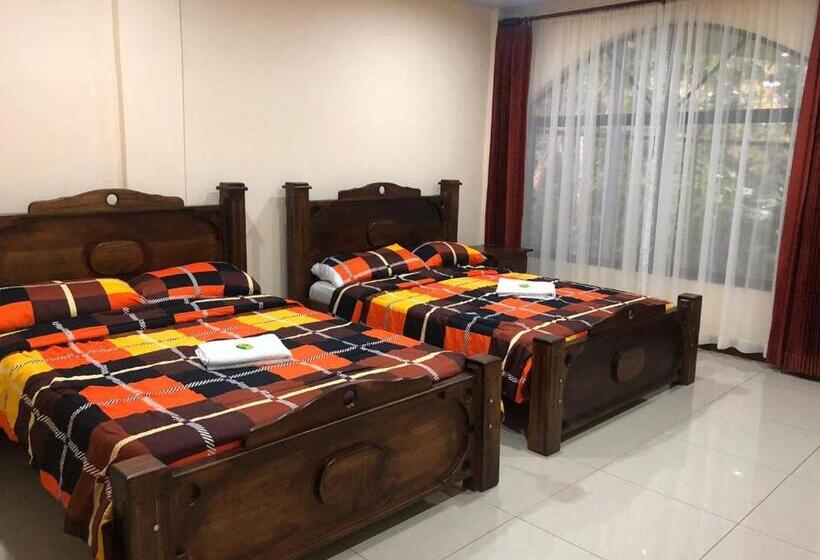 بنسيون Hospedaje Adrimaran