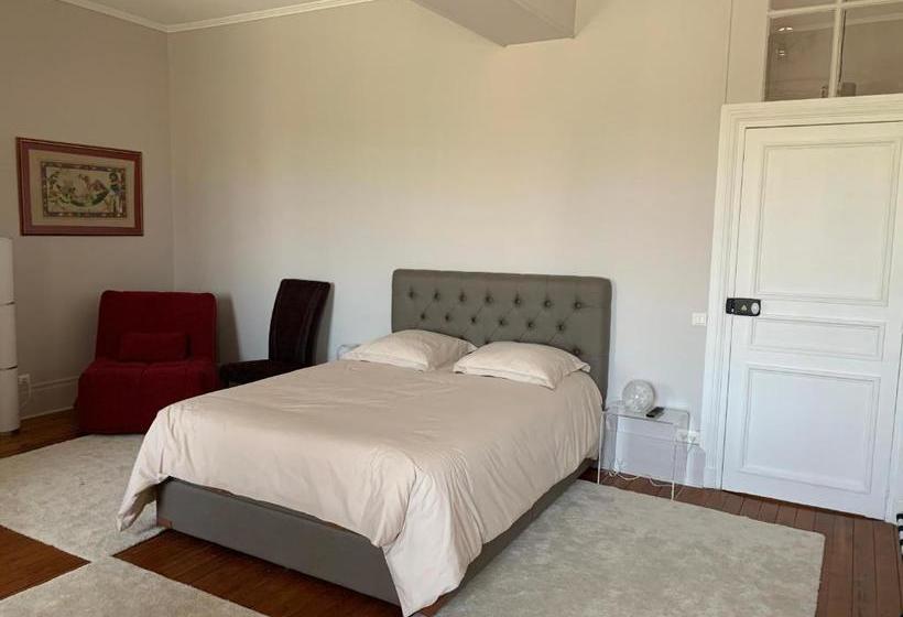 膳宿费 Gîtes Du Domaine D Auxonnettes L&j Evenements