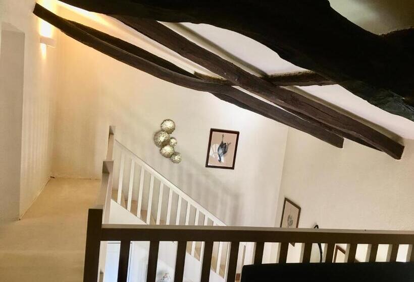 بنسيون Le Domaine De Camblanes