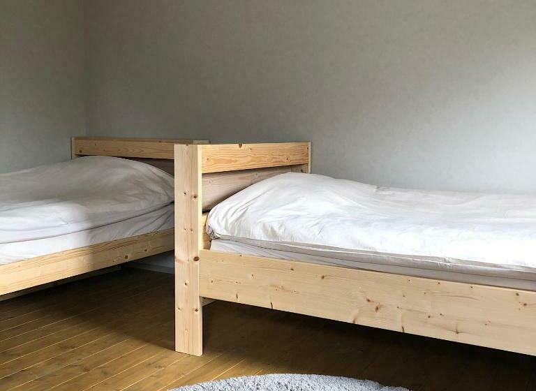 بنسيون The Room