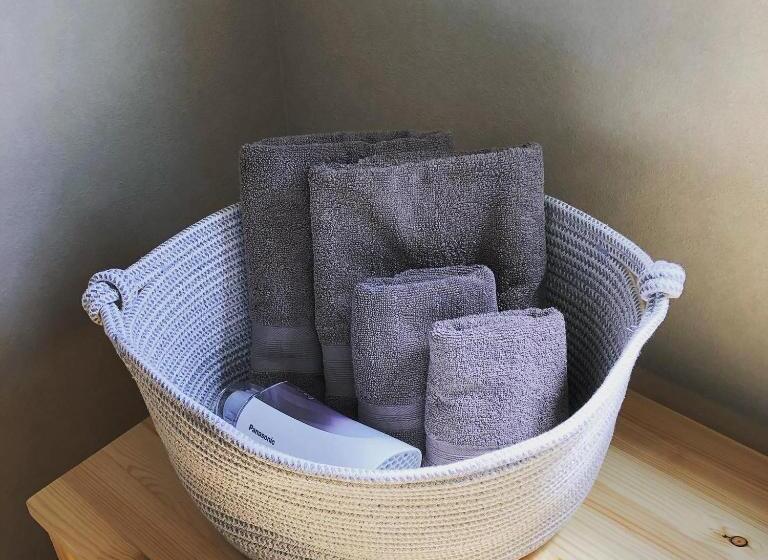 بنسيون The Room