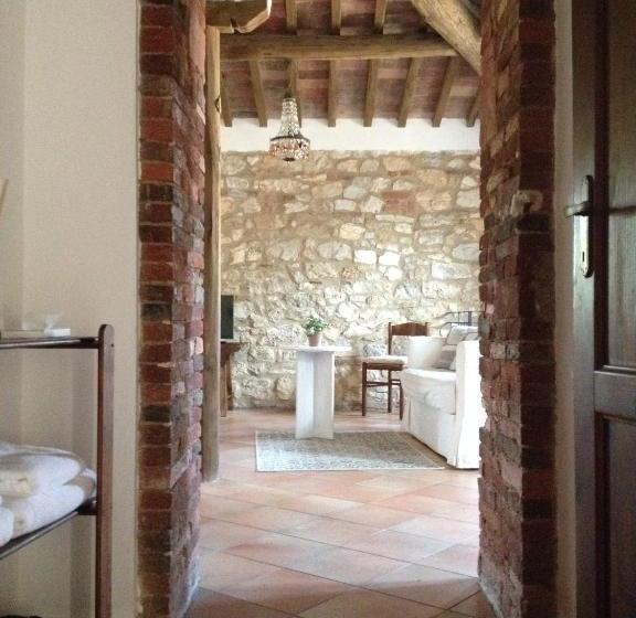 Podere La Castellina