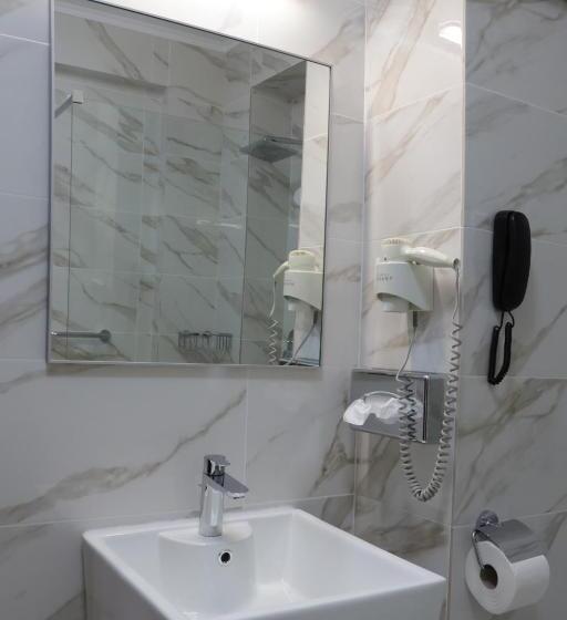 منتجع Mcpietroasa