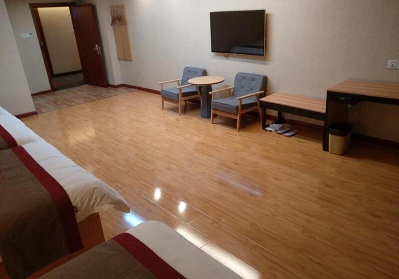 Thank Inn Chain Hotel Qinghai Yushu County Kangba Commercial City