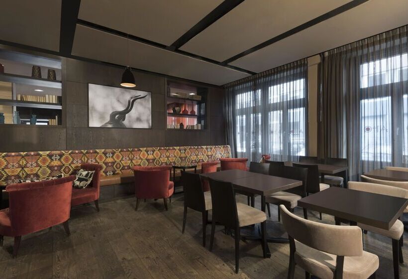 Adina Apartment Hotel Hamburg Michel