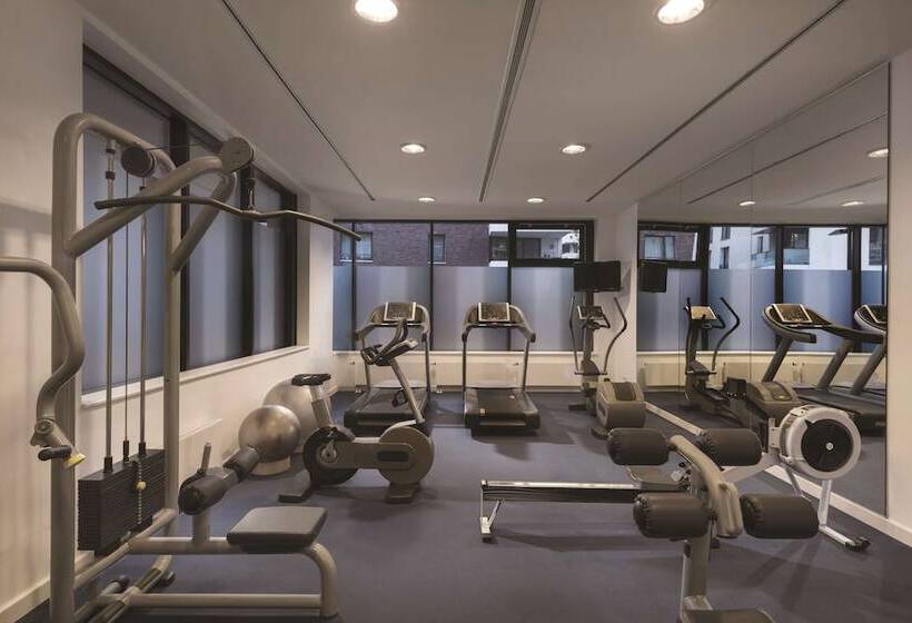 Adina Apartment Hotel Hamburg Michel