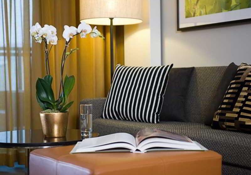 Adina Apartment Hotel Hamburg Michel