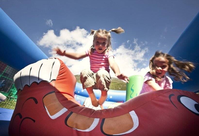 All In One Hotel   Inn Lodge / Swiss Lodge