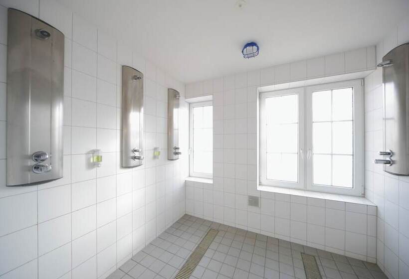 Bed Nbudget Expo Hostel Rooms