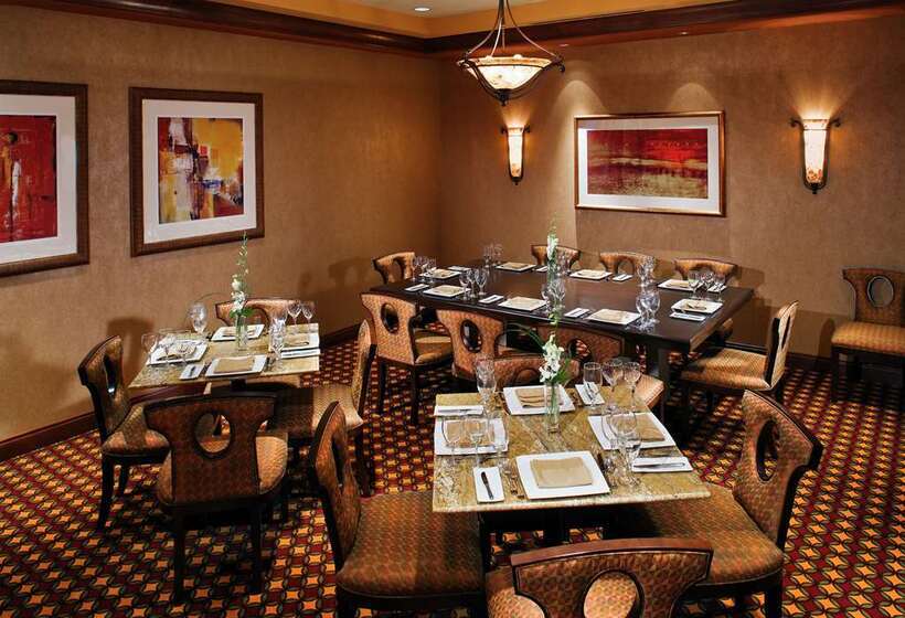 Embassy Suites By Hilton Norman Hotel & Conference Center