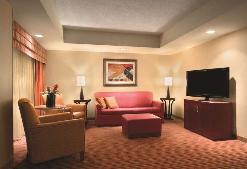 Embassy Suites By Hilton Norman Hotel & Conference Center